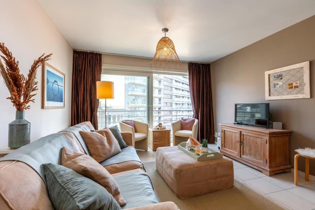 Huswell - Lovely Apartment With Lateral Sea View ميدل كيرك المظهر الخارجي الصورة