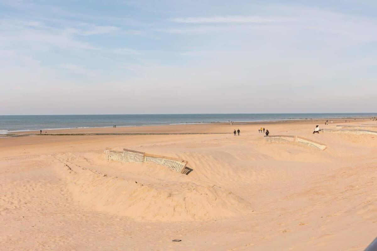 Huswell - Lovely Apartment With Lateral Sea View ميدل كيرك المظهر الخارجي الصورة