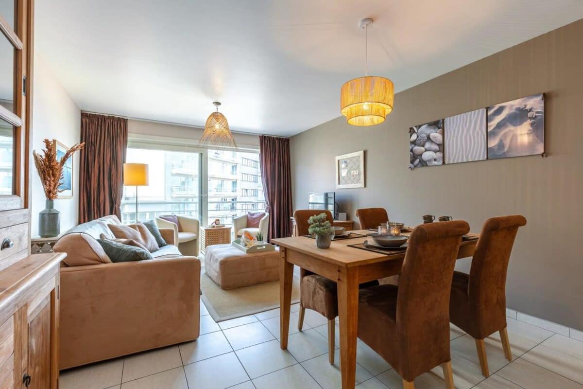 Huswell - Lovely Apartment With Lateral Sea View ميدل كيرك المظهر الخارجي الصورة