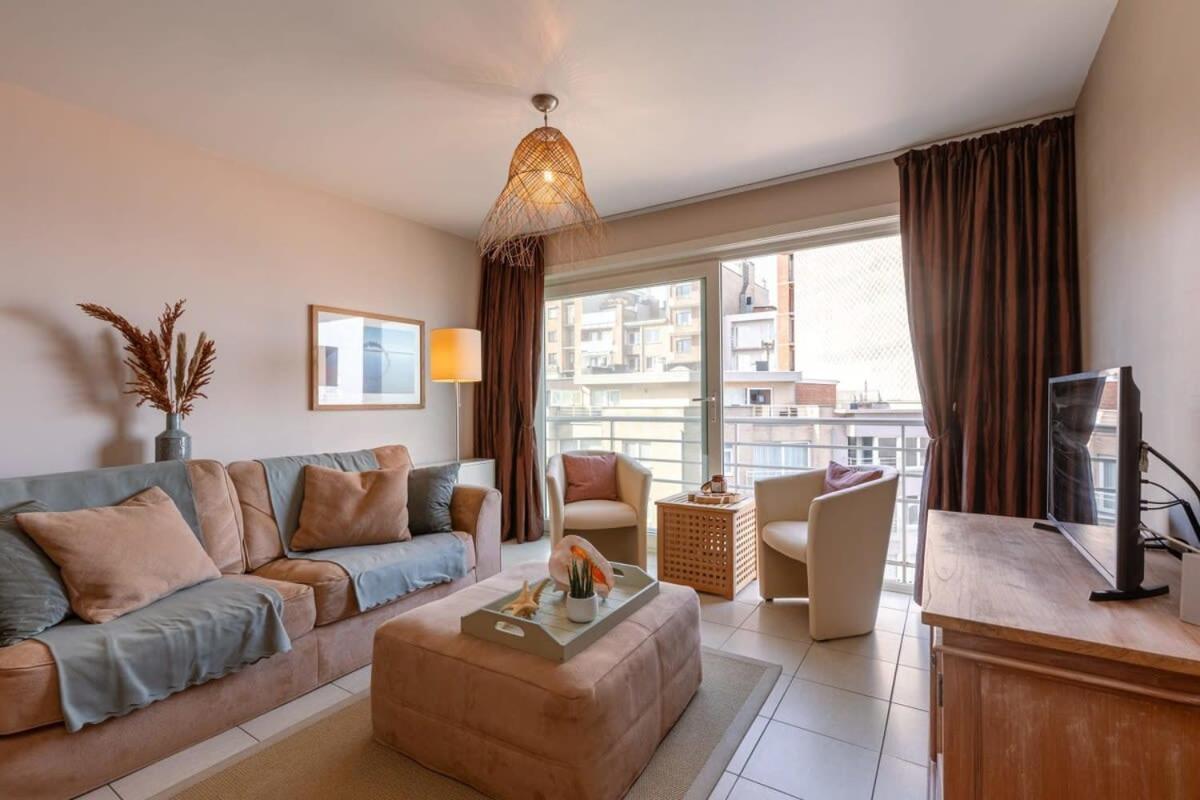 Huswell - Lovely Apartment With Lateral Sea View ميدل كيرك المظهر الخارجي الصورة